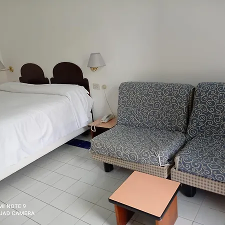 Hotel Royal 4*