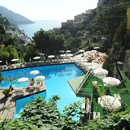 Hotel Royal 4*